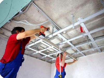 отделка квартир ремонт в Краснодаре отделка потолка, монтаж подвесного потолка